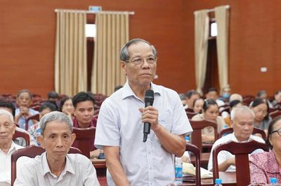 TP Hồ Chí Minh: Cử tri băn khoăn về tình trạng thiếu trường, lớp