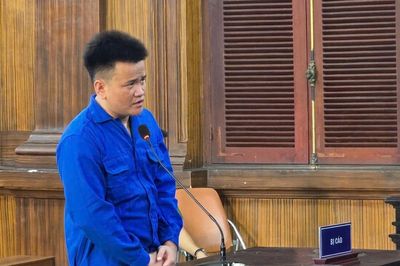 Bênh cô ruột nên phóng hỏa đốt nhà người khác