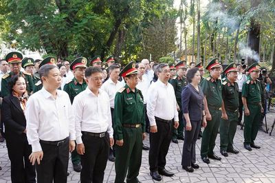 Dốc toàn lực đưa các anh hùng liệt sĩ tại Công viên Lê Thị Riêng về với đồng đội
