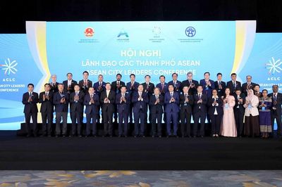 Khai mạc Hội nghị lãnh đạo thành phố ASEAN