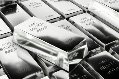Sáng 8/6, giá bạc tiếp đà giảm phiên giao dịch đầu tuần