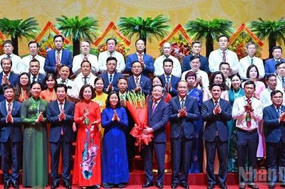 Bế mạc Đại hội đại biểu toàn quốc Hội Nông dân Việt Nam lần thứ IX