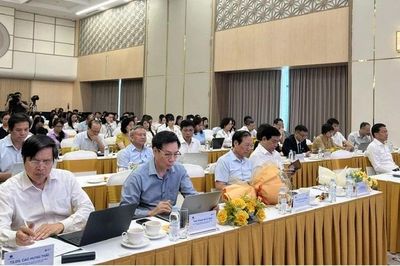 Hướng tới các chuẩn mực quốc gia và quốc tế trong khám, chữa bệnh
