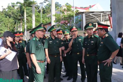 Bộ Quốc phòng khảo sát chuẩn bị tổ chức Chương trình Giao lưu hữu nghị Quốc phòng biên giới Việt Nam - Lào lần thứ 3