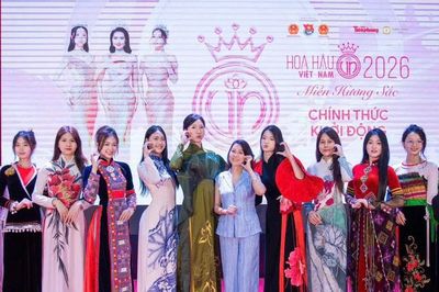 Sinh viên Trường Đại học Khoa học - Đại học Thái Nguyên (TNUS) háo hức tập luyện chờ đón Hoa hậu Việt Nam