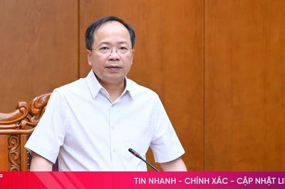 Thường trực Tỉnh ủy cho ý kiến sắp xếp thôn, tổ dân phố và điều chỉnh Quy hoạch chung Khu kinh tế Vũng Áng