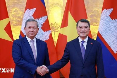 Thủ tướng Lê Minh Hưng và Thủ tướng Campuchia Hun Manet hội đàm