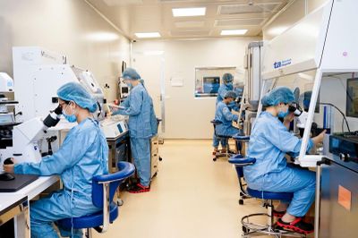 Từng bước đưa Việt Nam trở thành trung tâm y sinh của khu vực