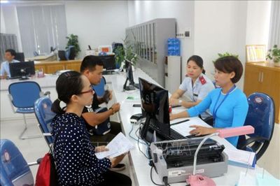 Xây dựng chính sách đủ mạnh tạo động lực cho cán bộ có tư duy đổi mới