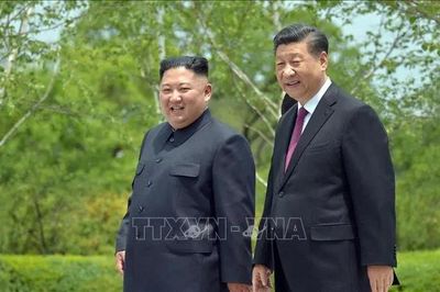 Ông Tập Cận Bình thăm Triều Tiên sau 7 năm