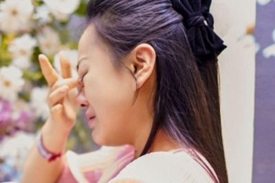 Tiếc cho cảnh tay trắng của diễn viên Phương Oanh