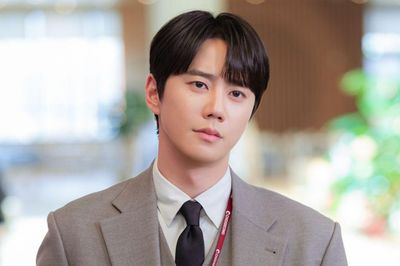 Reborn Rookie phá kỷ lục rating, gây sốt màn ảnh Hàn Quốc