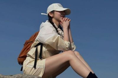 Ahn So Hee khoe ảnh đi leo núi, vóc dáng gây chú ý