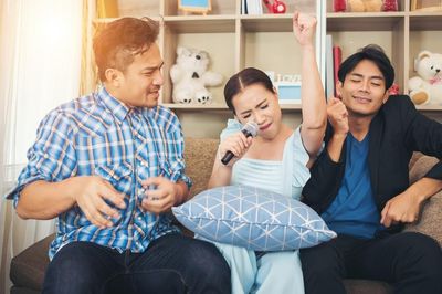5 thói quen nhỏ nuôi dưỡng tình yêu