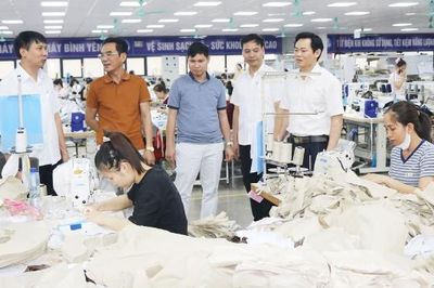 Chú trọng xây dựng tổ chức Đảng trong doanh nghiệp