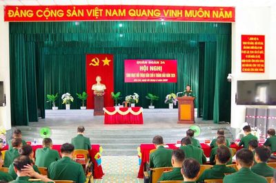 Lắng nghe tâm tư bộ đội, xây dựng đơn vị vững mạnh
