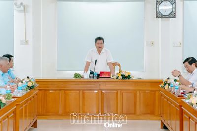 Bí thư Tỉnh ủy Trần Phong làm việc với ngành Nông nghiệp và Môi trường Khánh Hòa