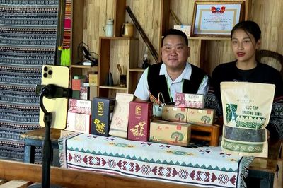 Từ đối tượng bảo tồn đến chủ thể sáng tạo số