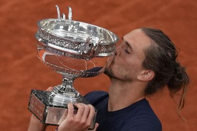 Alexander Zverev vô địch Roland Garros 2026: Sự giải thoát sau nhiều năm chờ đợi