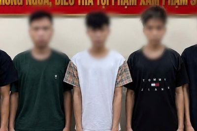 Công an TP Hải Phòng khởi tố 5 thanh thiếu niên cướp xe máy và điện thoại
