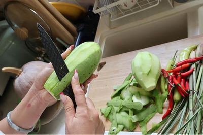 Lan tỏa món Huế từ những bữa cơm nhà