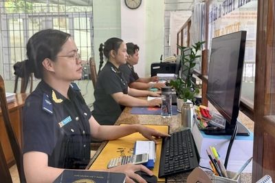 Nhóm hàng năng lượng thúc đẩy tăng trưởng kim ngạch qua Hải quan Vân Phong