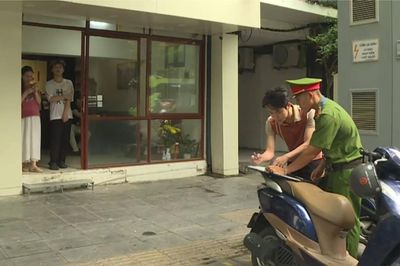 Phường Bạch Mai tăng cường đảm bảo ATGT, trật tự đô thị