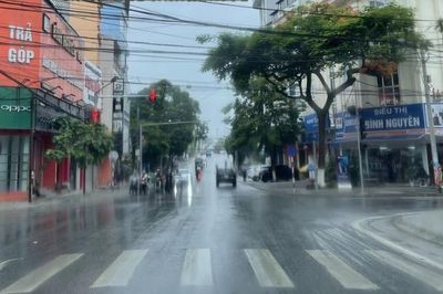 Cảnh báo dông, lốc, sét, mưa đá và mưa lớn cục bộ