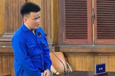 Đối tượng tạt xăng đốt nhà để trả thù lãnh án 19 năm tù