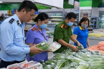 TP.HCM tăng cường kiểm tra, xử lý vi phạm về an toàn thực phẩm