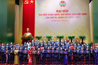 Toàn cảnh phiên khai mạc Đại hội IX Hội Nông dân Việt Nam