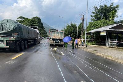 Tai nạn làm 2 người thương vong ở Lâm Đồng: Tạm giữ tài xế container
