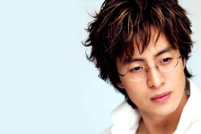 Bae Yong Joon xuất hiện ở Singapore