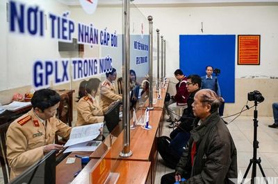 Dự kiến giảm 50% thời gian cấp giấy phép lái xe