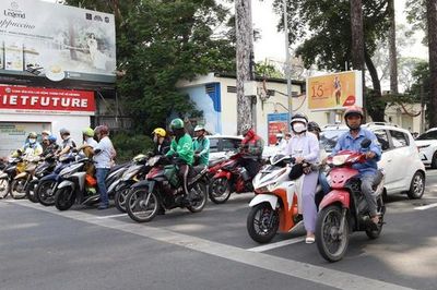Dự báo thời tiết hôm nay, 9-6: TPHCM và Nam Bộ ngày nắng nóng, mưa dông cuối ngày