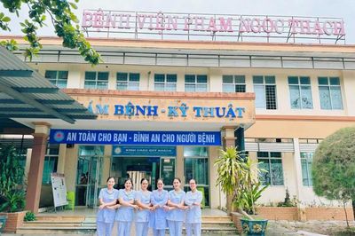 Cam kết thực hiện môi trường bệnh viện không thuốc lá