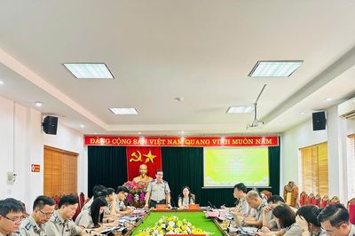 Đồng chí Phan Huy Hiếu làm việc tại Phú Thọ: Sâu sát cơ sở, quyết liệt đôn đốc thực hiện nhiệm vụ thi hành án dân sự