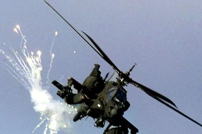 Trực thăng Apache của Mỹ rơi gần eo biển Hormuz