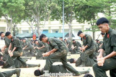 Màn võ thuật của hàng trăm chiến sĩ Công an nghĩa vụ