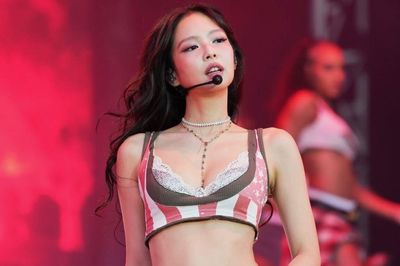 Jennie bị chỉ trích hát nhép
