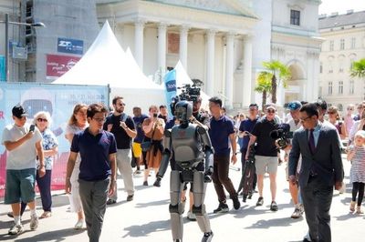 Người máy 'Make in Vietnam' của VinRobotics tỏa sáng tại hai sân khấu công nghệ hàng đầu thế giới