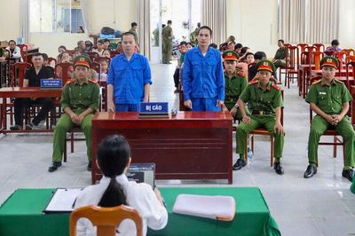 Hai anh em ruột lãnh án tù về tội gây rối trật tự công cộng