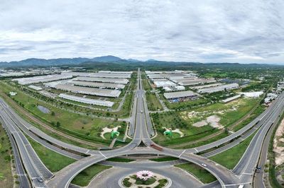 Khơi thông cực tăng trưởng phía nam