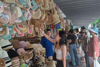 Kích cầu tiêu dùng nội địa mùa cao điểm hè