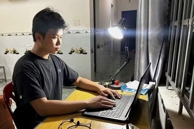 Cựu học sinh Gia Lai lập kỷ lục tại kỳ thi đánh giá năng lực của Đại học Quốc gia TP. Hồ Chí Minh