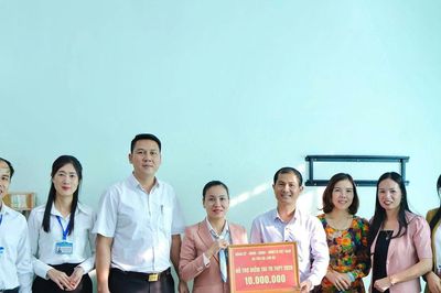 Xã Tân Hà Lâm Hà đồng hành cùng các điểm thi và hỗ trợ thí sinh khó khăn thi tốt nghiệp THPT