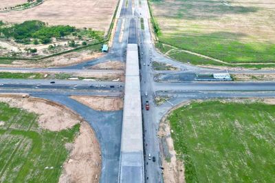 Vành đai 3 qua Đồng Nai thi công nước rút giữa mùa mưa để kịp về đích trong tháng 8