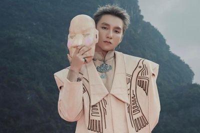 Sơn Tùng M-TP cắt phân cảnh gây tranh cãi với nghệ sĩ Lê Giang trong MV 'Come my way'
