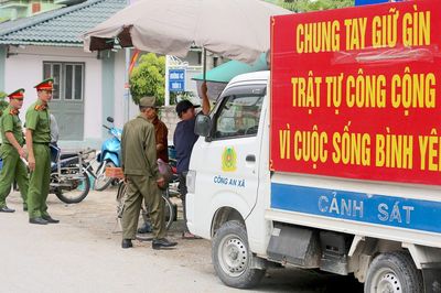 Thanh Hóa siết chặt quản lý hành lang giao thông, trật tự xây dựng khu vực ven biển