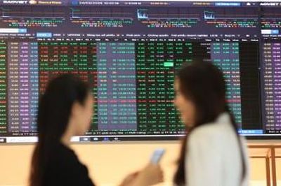 Chứng khoán nửa cuối năm: Cơ hội tích lũy trong những nhịp rung lắc